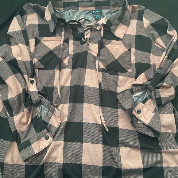 Flannel - Picture 2 of 3